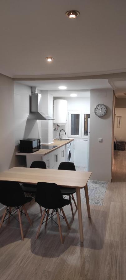 Apartamento con encanto en Casco Histórico de Burgos Exterior foto